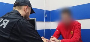 Підпалили чотири квартири: в Одесі судитимуть трьох студентів