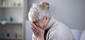 В Одесі побили 72-річну матір загиблого військовослужбовця