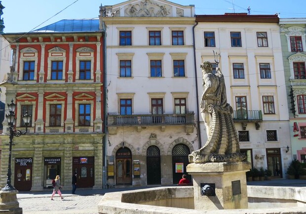 Львівський історичний музей. Відділ "Музей історії України" - фото: lhm.lviv.ua/