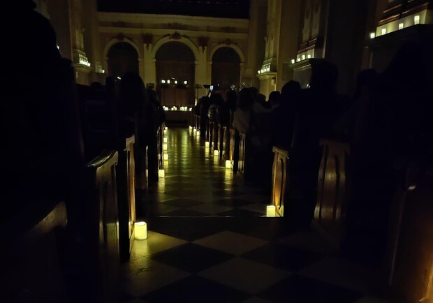 Органний концерт у темряві - фото: Mariya Yatsyshyn