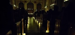 Органний концерт у темряві