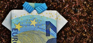 Курс валют в Україні 27 липня 2025 року: скільки коштує долар та євро