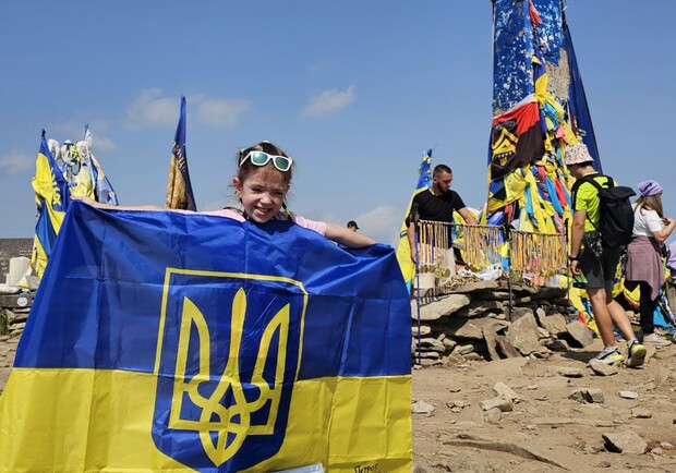 5-річна львів'янка Регіна Абрамова стала наймолодшою дитиною, яка самостійно підкорила Говерлу. 