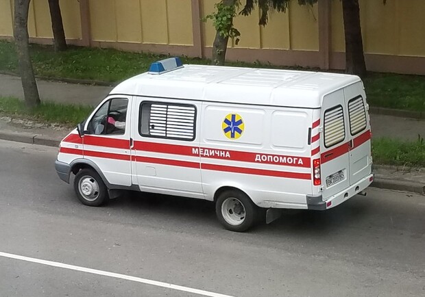 Поліція розслідує отруєння 24 дітей у таборі у Львівській області 