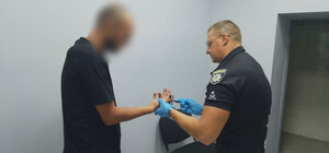 На Одещині чоловік підпалив знайому — його вже затримали