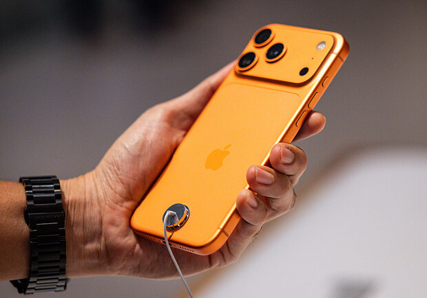 В Україні стартували продажі iPhone 17: які ціни - 