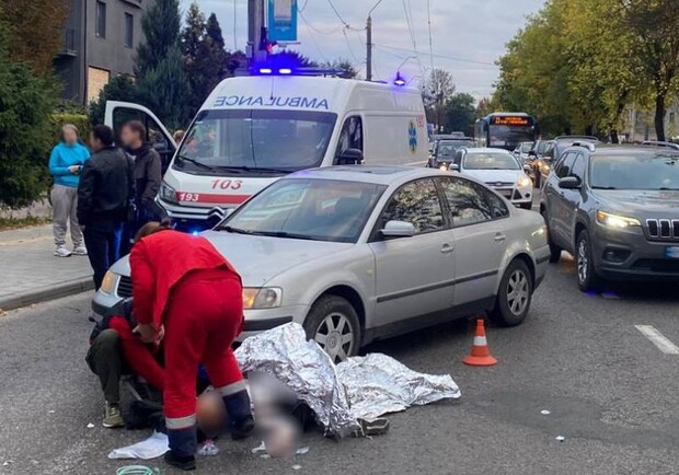 У Львові внаслідок ДТП загинула жінка. 