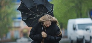 Вітер збиватиме з ніг: в Одесі оголосили штормове попередження