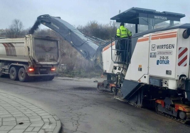 Через капремонт вулицю Віри, Надії, Любові закрили для проїзду 