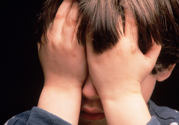 В Україні можуть посилити покарання за злочини проти неповнолітніх: статистика за рік -