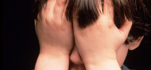 В Україні можуть посилити покарання за злочини проти неповнолітніх: статистика за рік