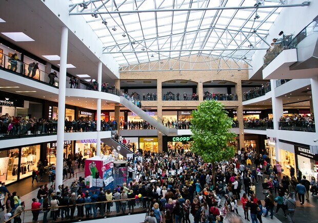 Де у Львові будуть знижки у Чорну п'ятницю 2025. 