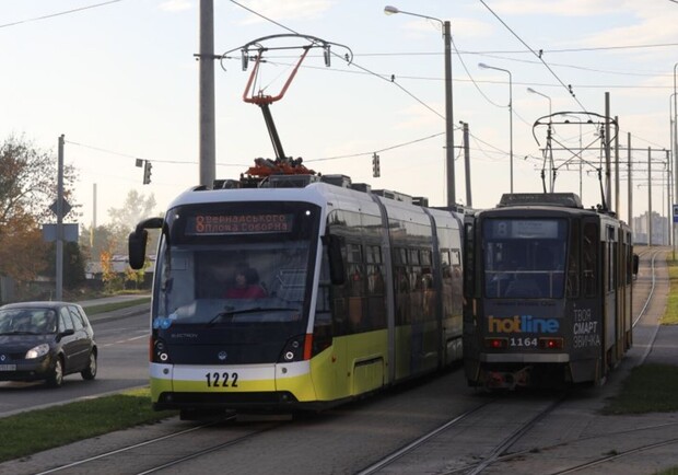 Цікава статистика: понад 73 мільйони пасажирів перевіз трамвай на Сихів за 9 років 