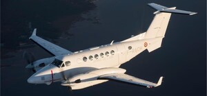 Французький літак-розвідник Beechcraft VADOR зафіксували над Чорним морем