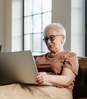 Яким буде вихід на пенсію у 2026 році в Україні: стаж та основні підводні камені