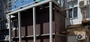 Нелегальні кав'ярня та майстерня в зоні ЮНЕСКО в Одесі: іноземця судитимуть за привласнення землі