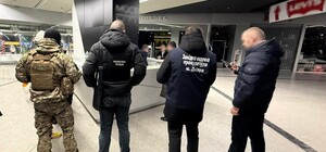 У ТРЦ Дніпра відбулося гучне затримання: деталі справи