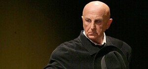 Вистава «Синій автомобіль»