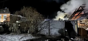 Загинули троє дітей та їхній батько: РФ ударила БПЛА по житловому будинку в Богодухові