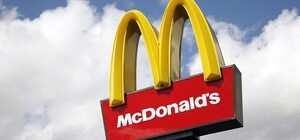 У селі біля Львова відкрили McDonald's