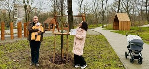 На честь народження своїх малюків мешканці Львова можуть висаджувати в місті дерева