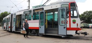 У Запоріжжі тимчасово змінять рух тролейбусів і трамваїв: які маршрути працюватимуть інакше