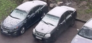 Харків наприкінці квітня засипало снігом (фото, відео)