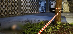 Залишив передсмертну записку: Австралієць викинувся з оглядового майданчика львівської Ратуші 