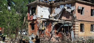 Близько 100 квартир зруйновано: куди звертатися постраждалим від обстрілу в Дніпрі за допомогою та житлом