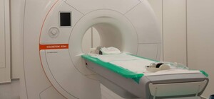 У харківському центрі онкології запрацював новий апарат для променевої терапії