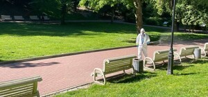 У львівських парках розпочалася осіння акарицидна обробка: графік  