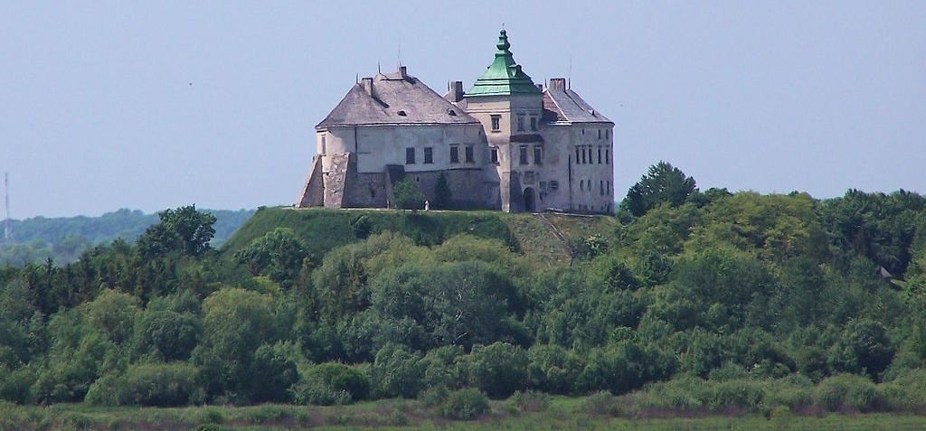 Довідник - 1 - Олеський замок