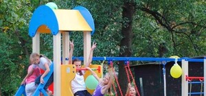 На чотирьох львівських вулицях з'явилися нові майданчики для дітей (адреси)