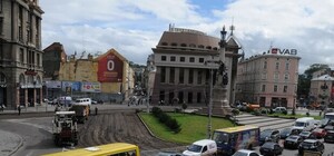 У Львові частину Проспекту Свободи відкрили для проїзду