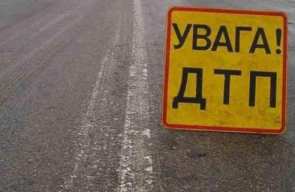 Новина - Події - У Львові таксист збив жінку, а в області в ДТП постраждала молодь