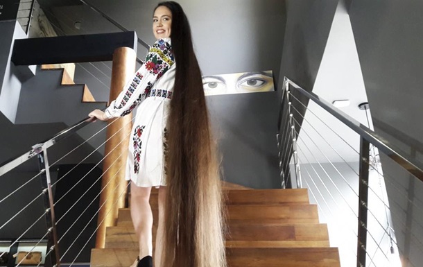 Новина - Події - Львів’янка встановила рекорд з довжини волосся (фото)