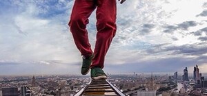 Як руфер підкорив найвищий храм Львова (відео)