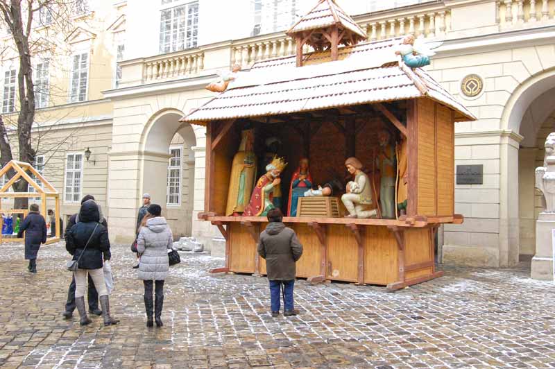 Новина - Дозвілля та їжа - Свято на порозі: стало відомо коли у Львові відкриють різдвяну шопку