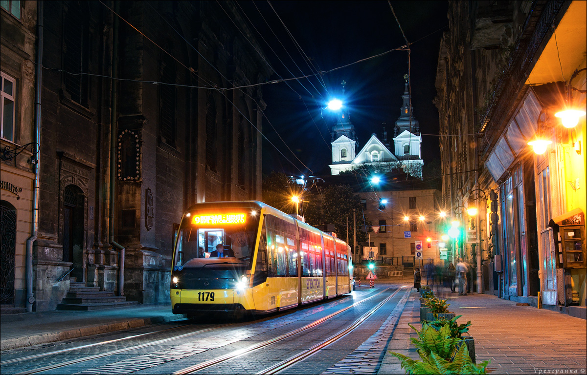 Новина - Події - Будь в курсі: Різдвяної ночі у Львові працюватимуть 6 трамвайних маршрутів