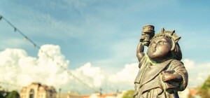 Сакури, замки, Міст закоханих: що подивитись в Ужгороді