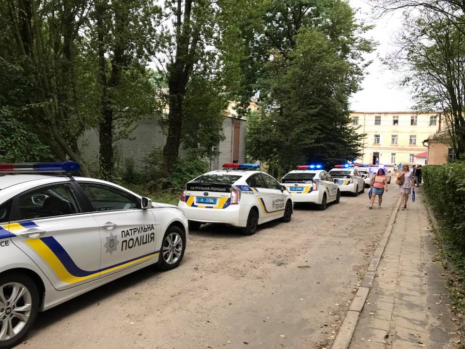 фото:  патрульна поліція Львова