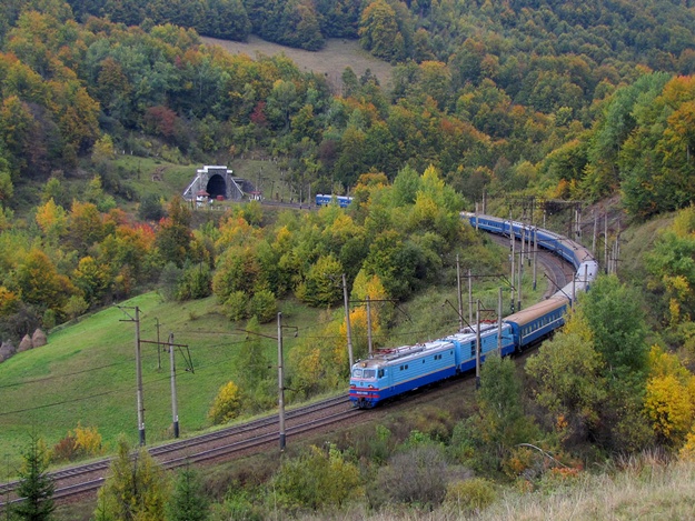 Новина - Транспорт та інфраструктура - Готуйся до мандрівки: львівська залізниця збирається запустити поїзд до Румунії