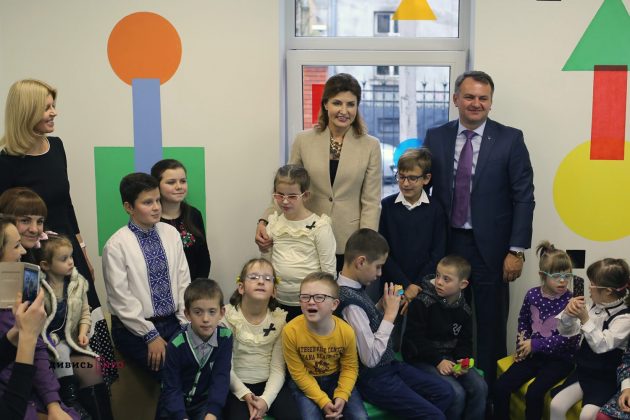 Новина - Події - На радість дітям: Марина Порошенко відкрила у Львові інтерактивний простір