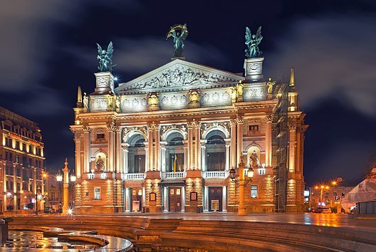 Новина - Події - Найгарніша: світлина Львівської опери перемогла у міжнародному конкурсі