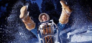 Нічні розваги: львів'янка на санчатах потрапила під автомобіль