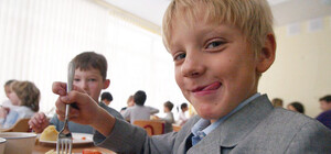 Сирники замість каші: у львівських школах стартував проект 