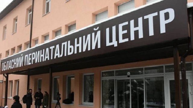 Новина - Події - Через вузькі двері: у Львівському перинатальному центрі звільнили чотирьох лікарів