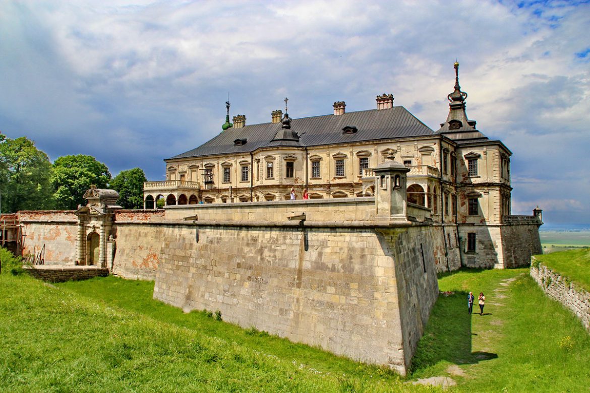 Пілгорецький замок вперше за 80 років відкрили для відвідувачів