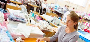 Зарплата — від 10 тисяч: у Львові шукають закрійників і швачок