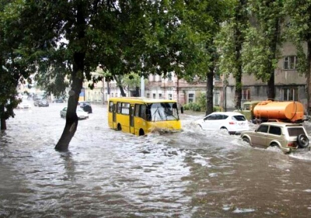 Львів затопило після зливи. 